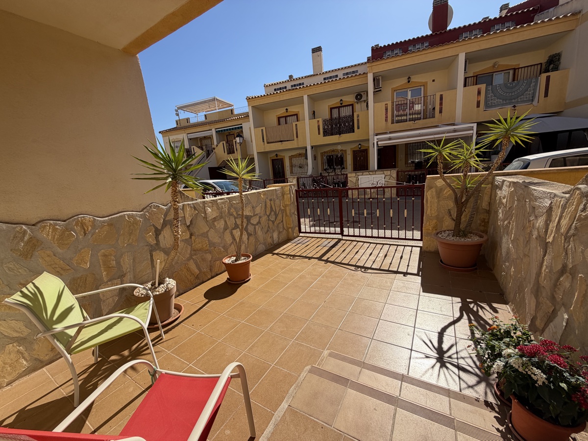 For sale - 3 Bedroom 2 Bathroom Townhouse in La Zenia - , La Zenia, Alicante, Spain - Alicante