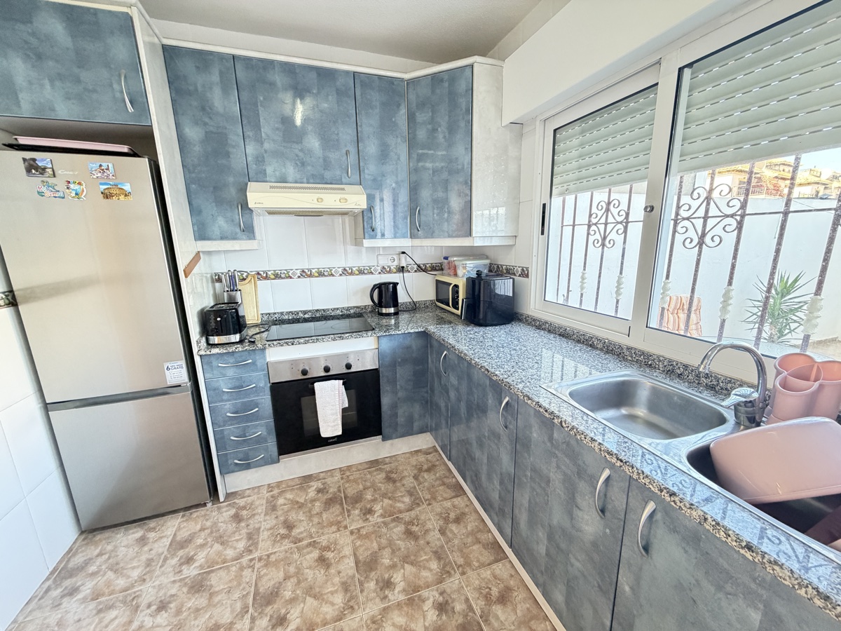 For sale - 3 Bedroom 2 Bathroom Townhouse in La Zenia - , La Zenia, Alicante, Spain - Alicante