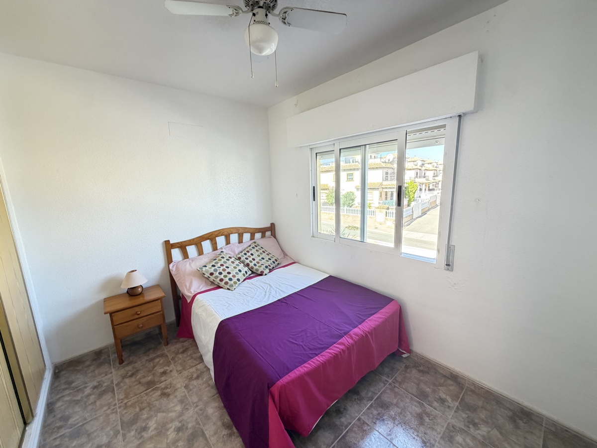 For sale - 3 Bedroom 2 Bathroom Townhouse in La Zenia - , La Zenia, Alicante, Spain - Alicante