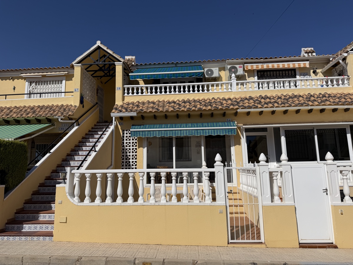For sale - 2 Bedroom 1 Bathroom Ground floor Apartment in Villamartin - , Villamartin, Alicante, Spain - Alicante