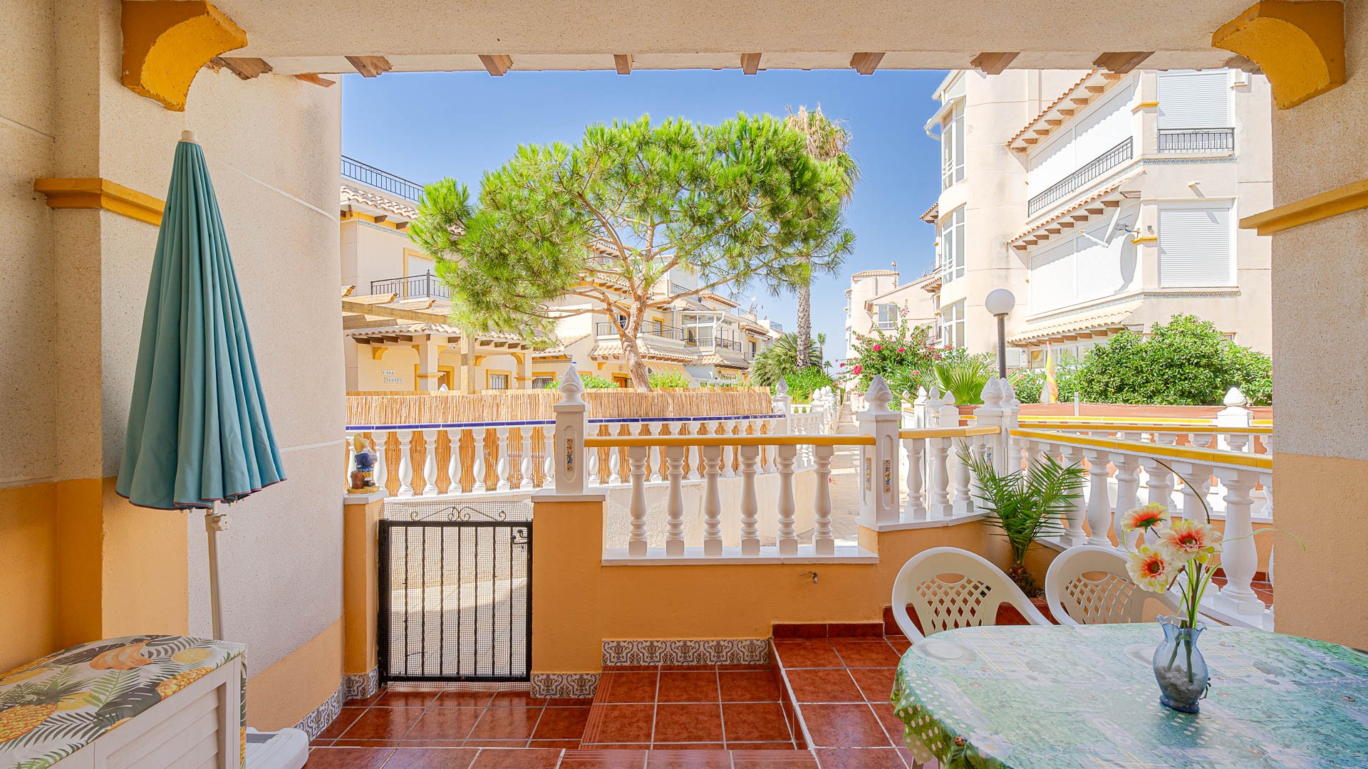 For sale - 2 Bedroom 1 Bathroom Apartament in Punta Prima - Punta Prima  - Alicante