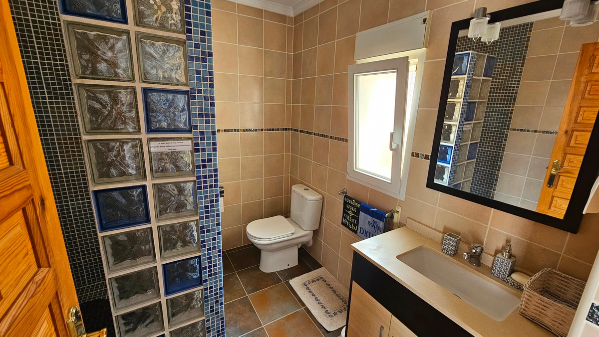 For sale - 3 Bedroom 2 Bathroom House - Townhouse in Rojales - Ciudad Quesada  - Alicante