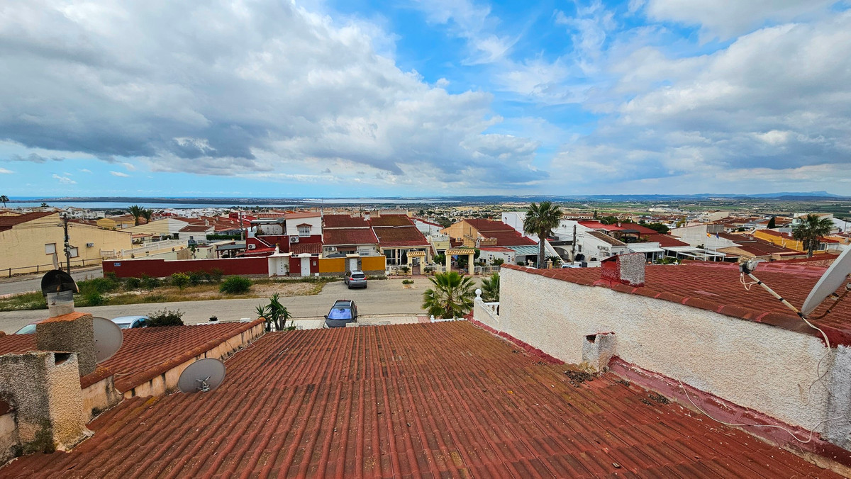 For sale - 3 Bedroom 2 Bathroom House - Townhouse in Rojales - Ciudad Quesada  - Alicante