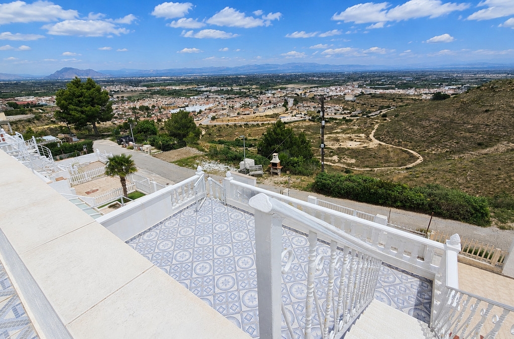 3 Bedroom 2 Bathroom House - Townhouse in Rojales