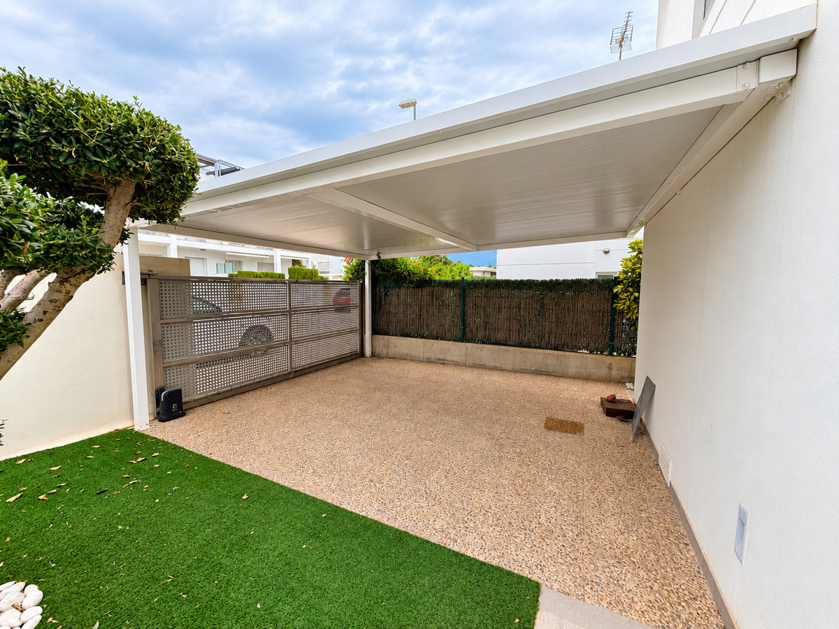 For sale - 3 Bedroom 3 Bathroom House - Detached Villa in Rojales - Ciudad Quesada  - Alicante