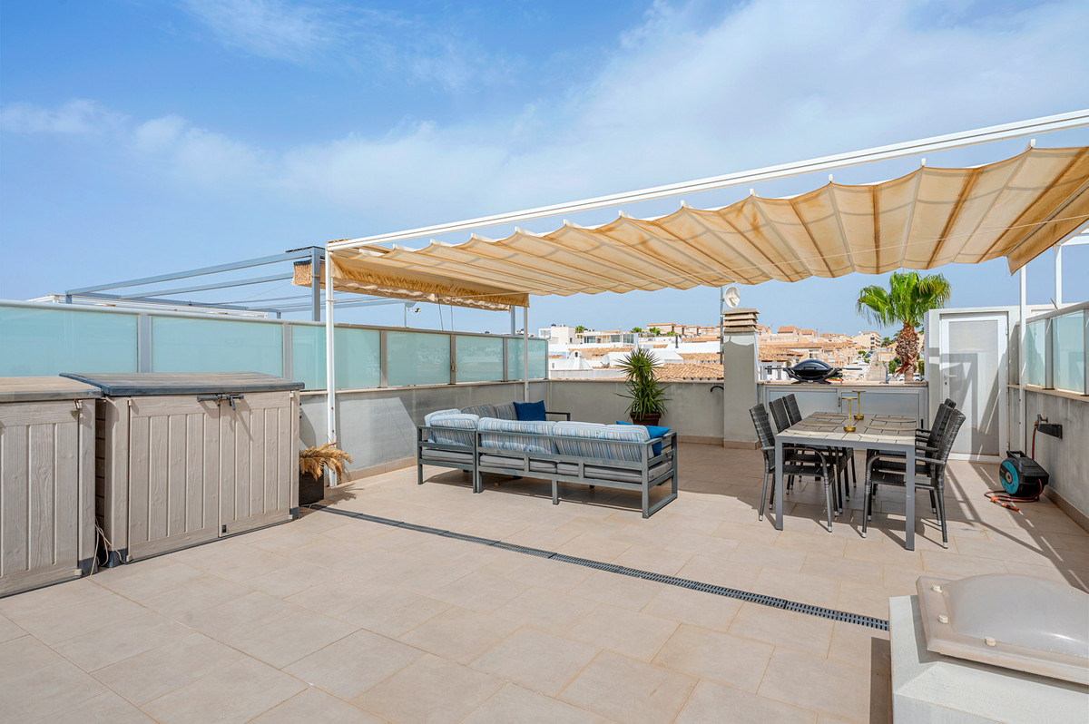 For sale - 2 Bedroom 2 Bathroom House - Bungalow in Orihuela - Punta Prima  - Alicante