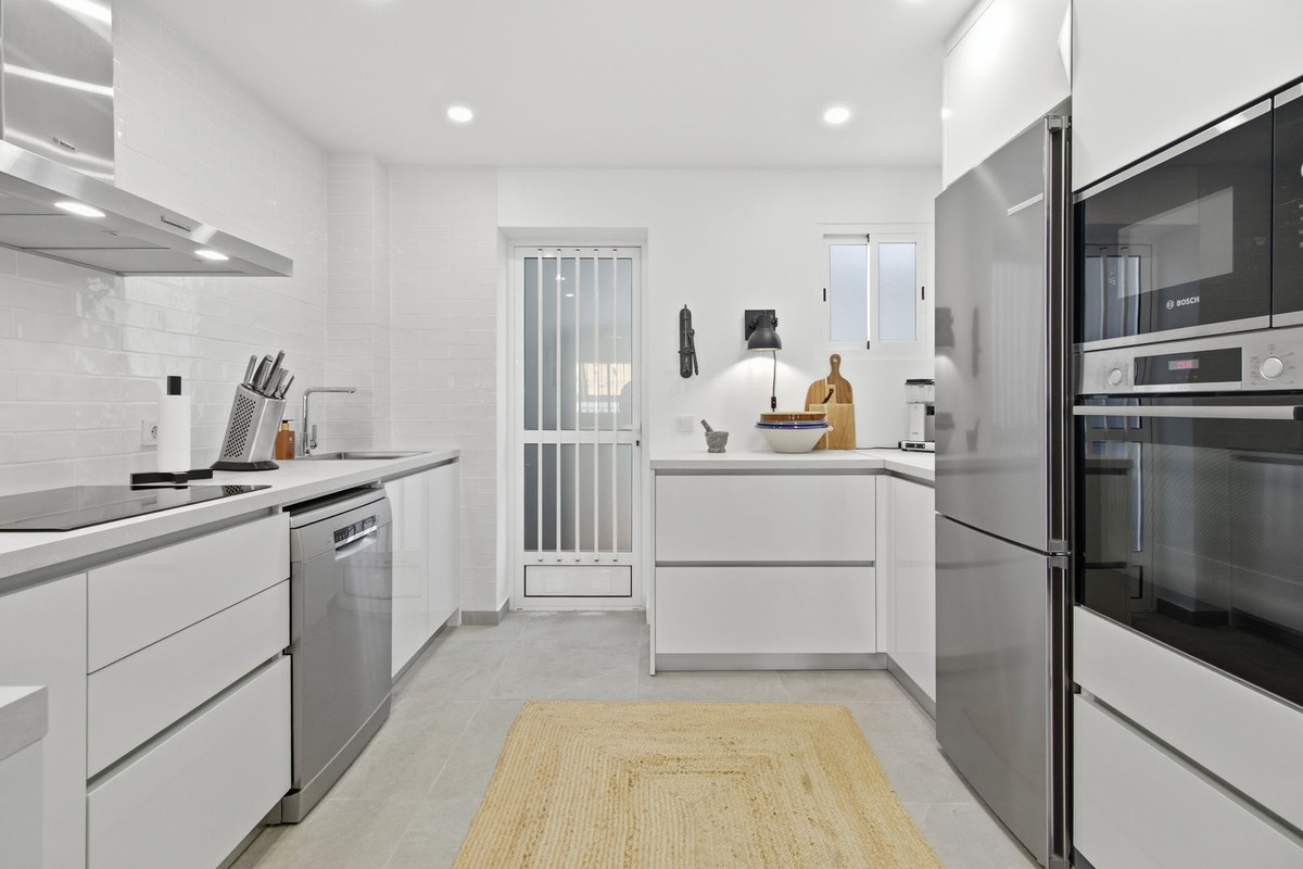 For sale - 2 Bedroom 1 Bathroom Apartment - Ground Floor Apartment in Orihuela - Punta Prima  - Alicante