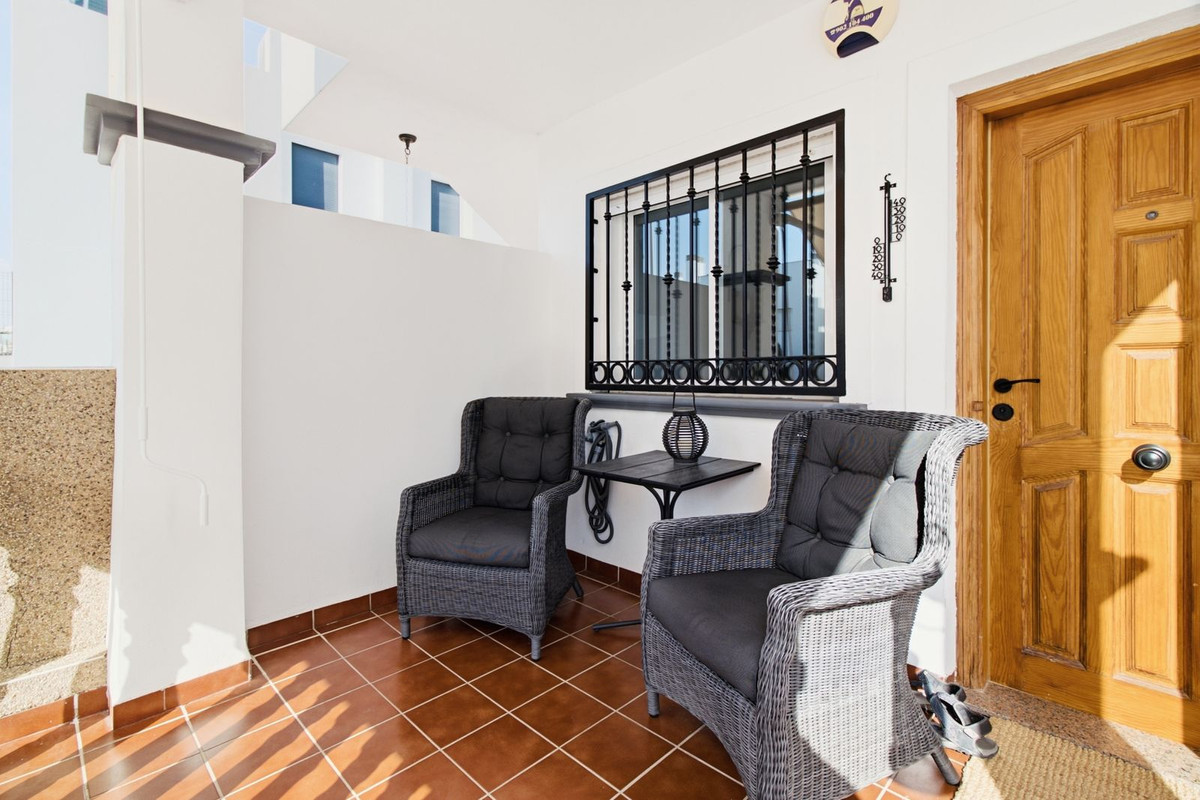 For sale - 2 Bedroom 1 Bathroom Apartment - Ground Floor Apartment in Orihuela - Punta Prima  - Alicante