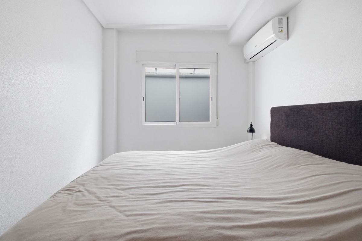 For sale - 2 Bedroom 1 Bathroom Apartment - Ground Floor Apartment in Orihuela - Punta Prima  - Alicante