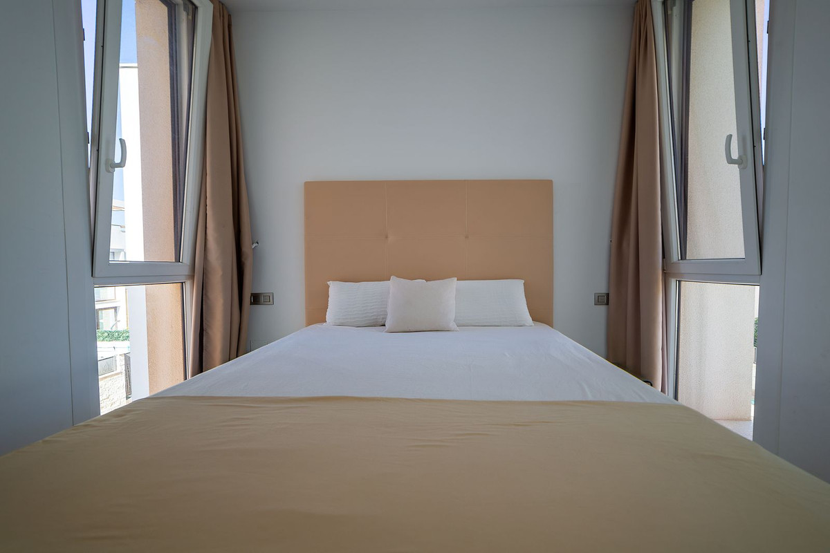 For sale - 3 Bedroom 3 Bathroom House - Detached Villa in Rojales - Rojales Centro  - Alicante