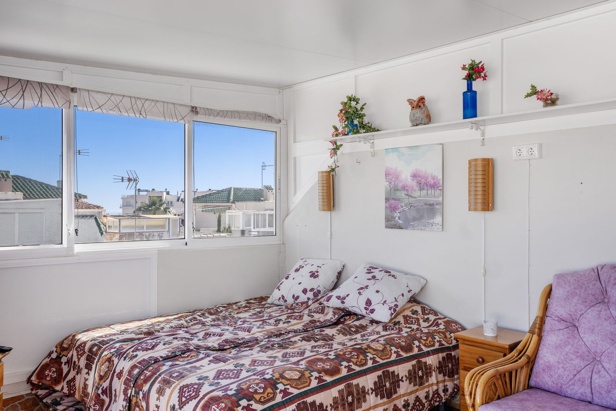 For sale - 2 Bedroom 1 Bathroom House - Quad in Orihuela - Los Altos  - Alicante
