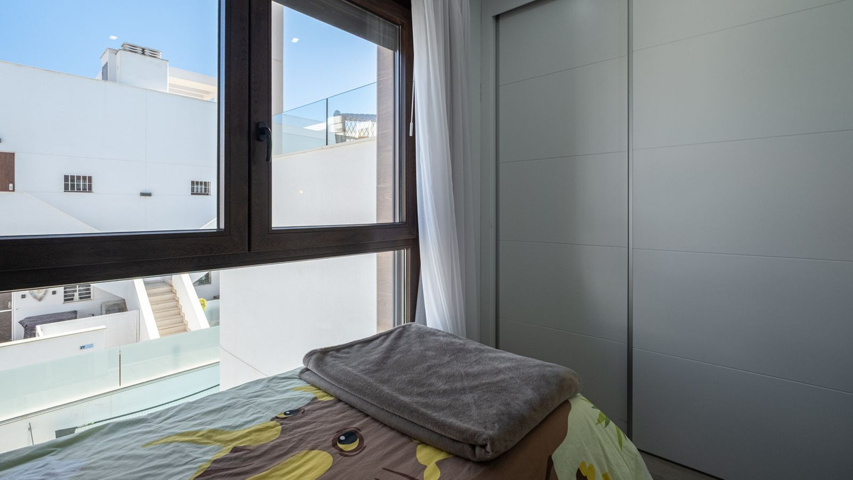 For sale - 3 Bedroom 4 Bathroom House - Detached Villa in Orihuela - Los Balcones  - Alicante
