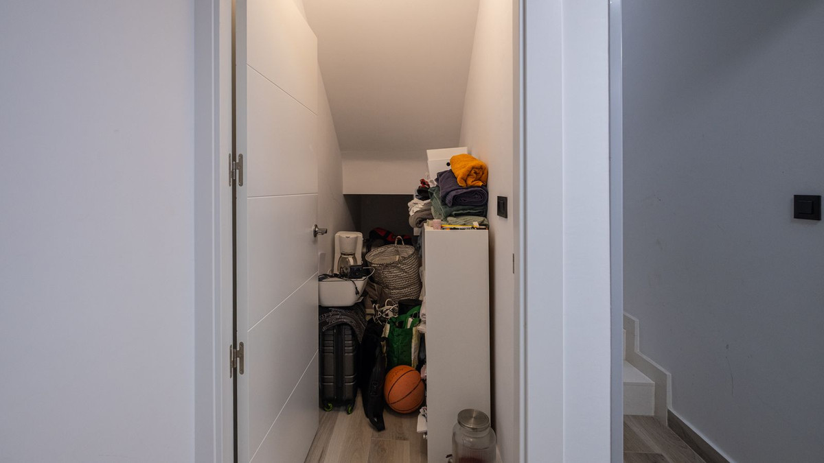 For sale - 3 Bedroom 4 Bathroom House - Detached Villa in Orihuela - Los Balcones  - Alicante