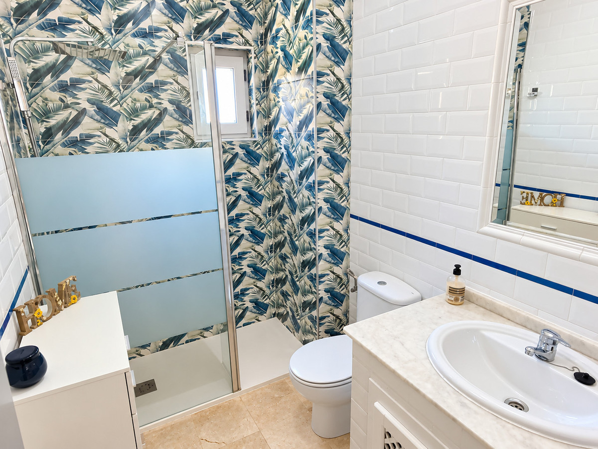 For sale - 2 Bedroom 2 Bathroom Apartment - Top Floor Apartment in Algorfa - La Finca Golf  - Alicante