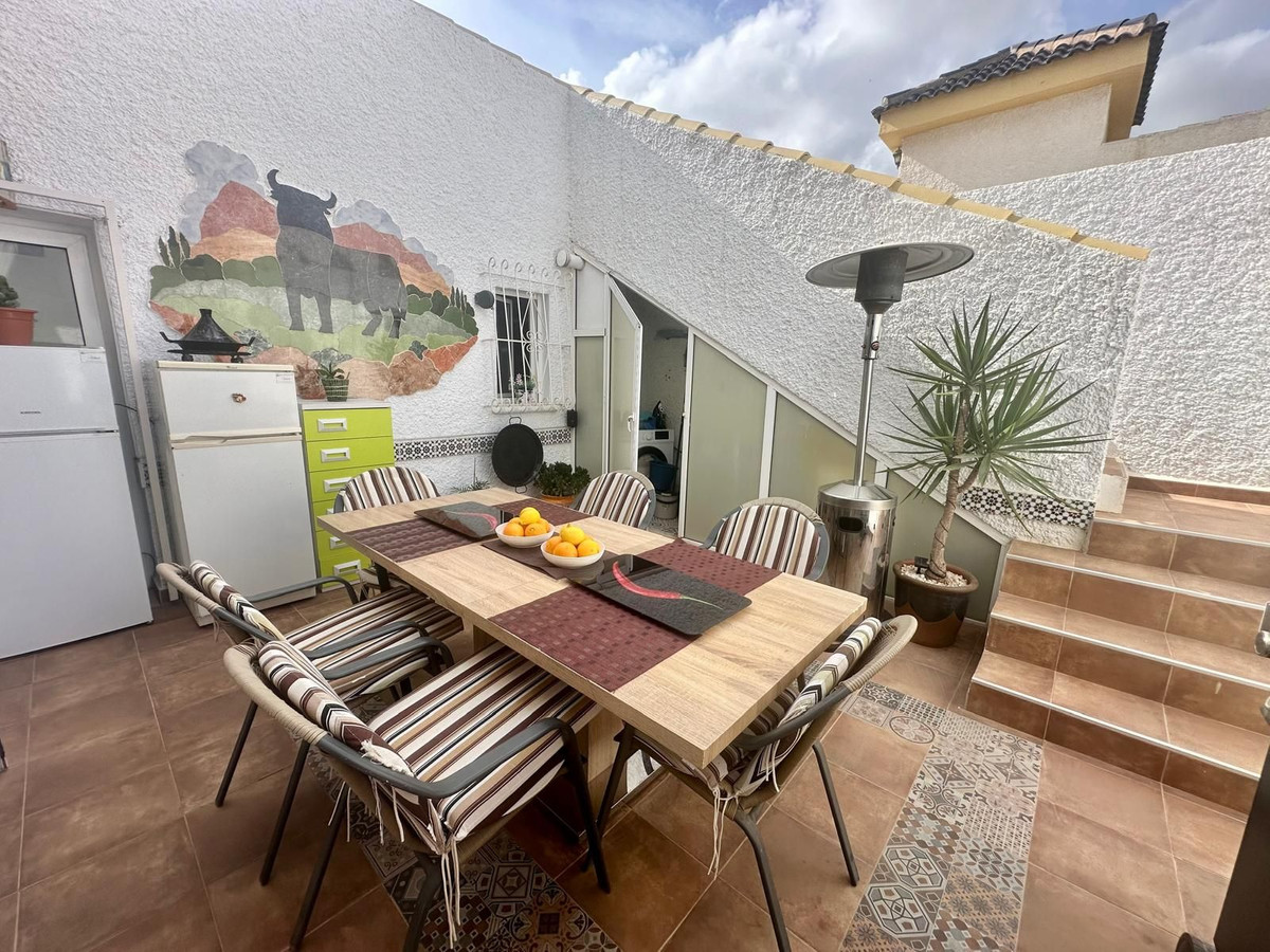For sale - 2 Bedroom 1 Bathroom House - Bungalow in Rojales - Ciudad Quesada  - Alicante