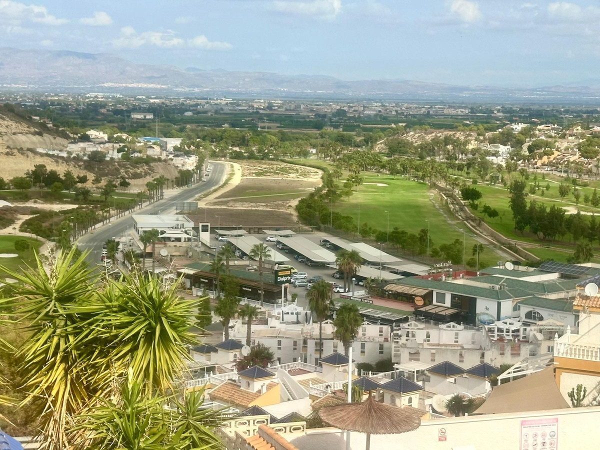 For sale - 2 Bedroom 1 Bathroom House - Bungalow in Rojales - Ciudad Quesada  - Alicante