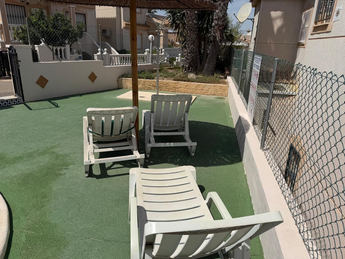 For sale - 3 Bedroom 2 Bathroom House - Detached Villa in Rojales - Ciudad Quesada  - Alicante