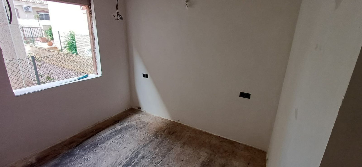 For sale - 3 Bedroom 1 Bathroom House - Detached Villa in Algorfa - Algorfa Centro  - Alicante