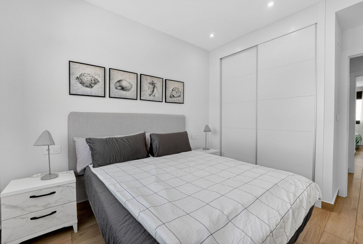 For sale - 2 Bedroom 2 Bathroom Apartment - Top Floor Apartment in Orihuela - Los Balcones  - Alicante