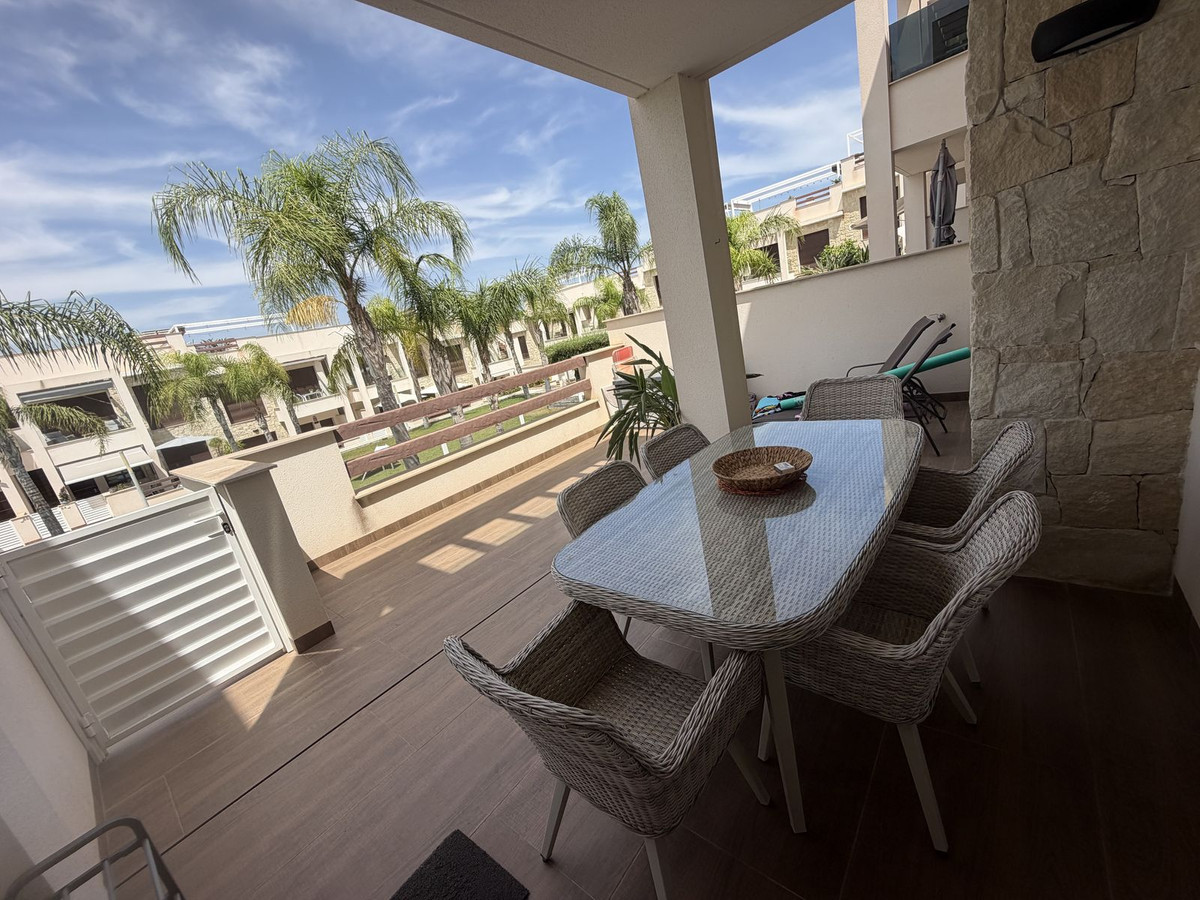 For sale - 2 Bedroom 2 Bathroom Apartment - Ground Floor Apartment in Orihuela - Los Balcones  - Alicante