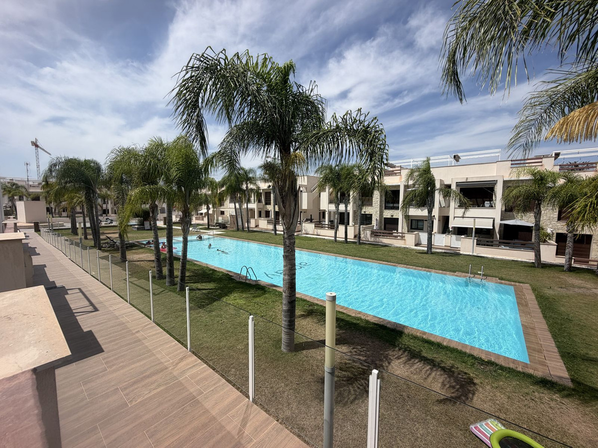 For sale - 2 Bedroom 2 Bathroom Apartment - Ground Floor Apartment in Orihuela - Los Balcones  - Alicante