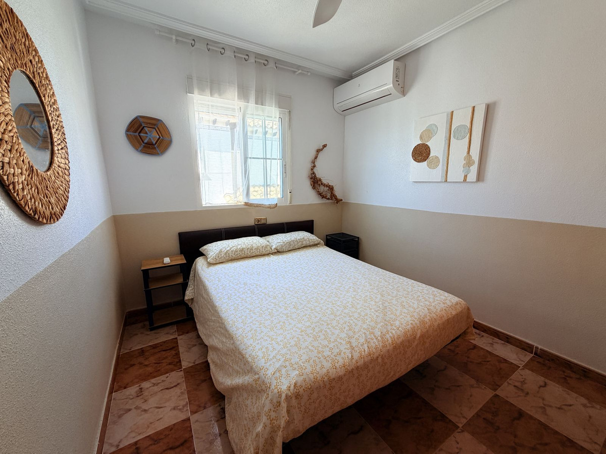 For sale - 2 Bedroom 2 Bathroom House - Quad in Orihuela - Lomas de Cabo Roig  - Alicante