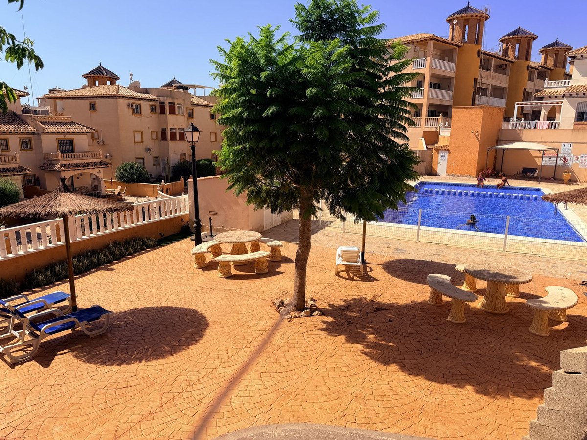 For sale - 2 Bedroom 2 Bathroom House - Quad in Orihuela - Lomas de Cabo Roig  - Alicante