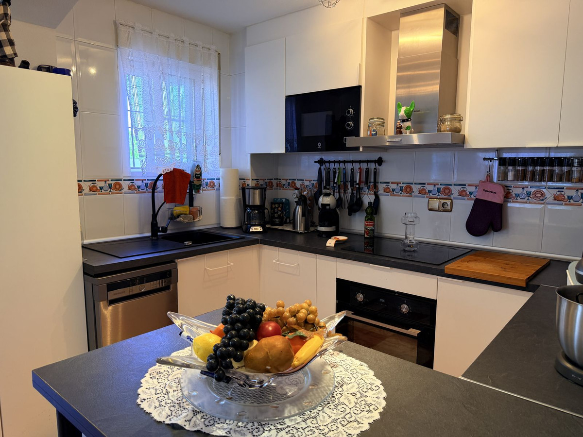 For sale - 3 Bedroom 2 Bathroom House - Quad in Orihuela - Orihuela Costa  - Alicante