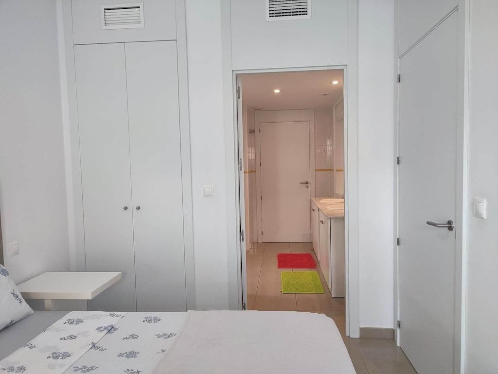 For sale - 2 Bedroom 1 Bathroom Apartment - Middle Floor Apartment in Orihuela - Punta Prima  - Alicante