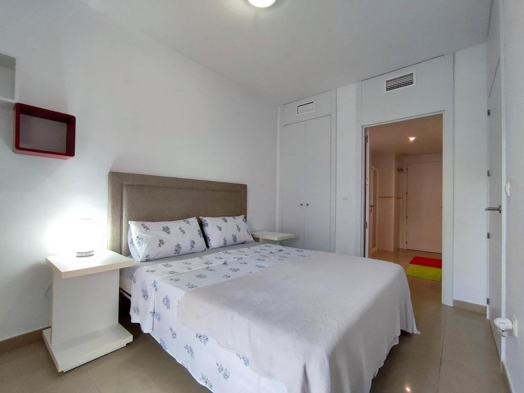 For sale - 2 Bedroom 1 Bathroom Apartment - Middle Floor Apartment in Orihuela - Punta Prima  - Alicante