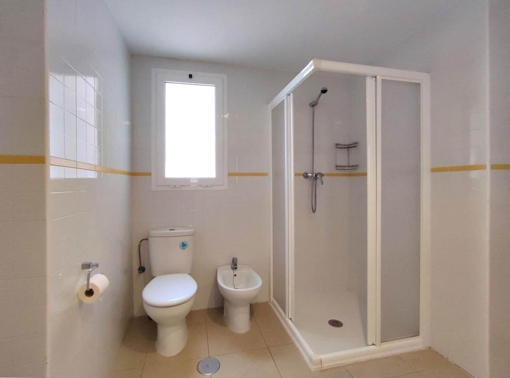 For sale - 2 Bedroom 1 Bathroom Apartment - Middle Floor Apartment in Orihuela - Punta Prima  - Alicante
