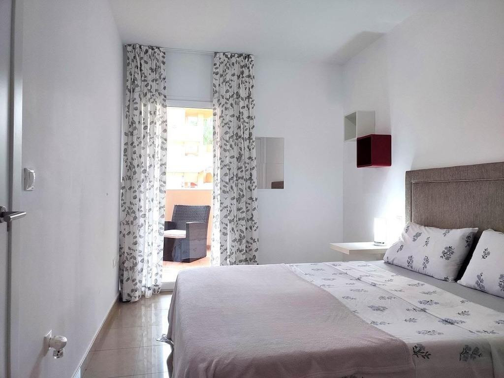 For sale - 2 Bedroom 1 Bathroom Apartment - Middle Floor Apartment in Orihuela - Punta Prima  - Alicante