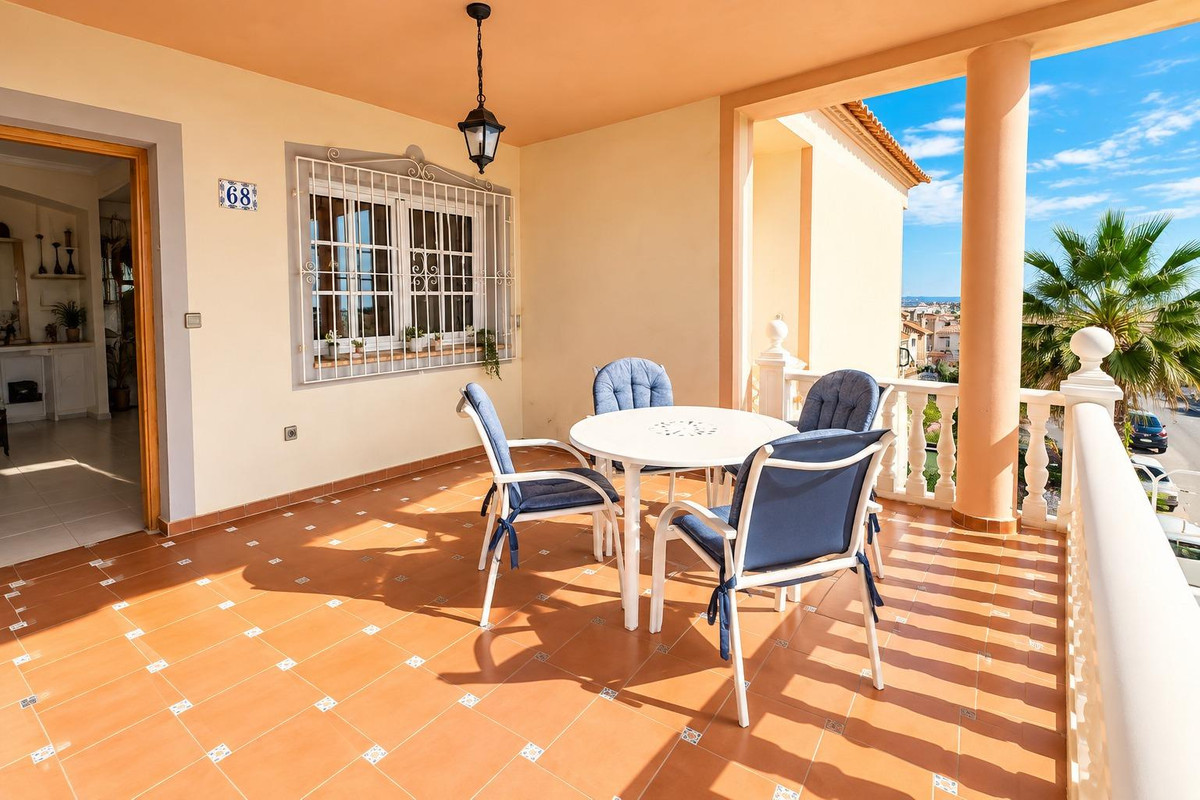 For sale - 2 Bedroom 1 Bathroom Apartment - Ground Floor Apartment in Orihuela - Los Altos  - Alicante