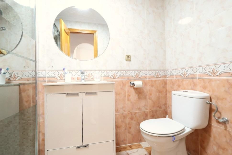 For sale - 2 Bedroom 1 Bathroom Apartment - Middle Floor Apartment in Orihuela - La Zenia  - Alicante