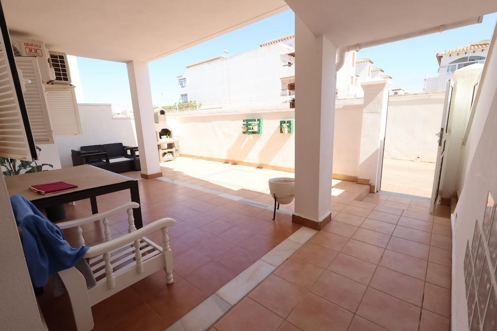 For sale - 2 Bedroom 1 Bathroom House - Bungalow in Orihuela - Orihuela Costa  - Alicante