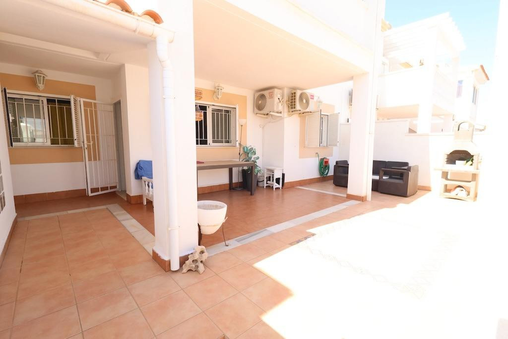 For sale - 2 Bedroom 1 Bathroom House - Bungalow in Orihuela - Orihuela Costa  - Alicante
