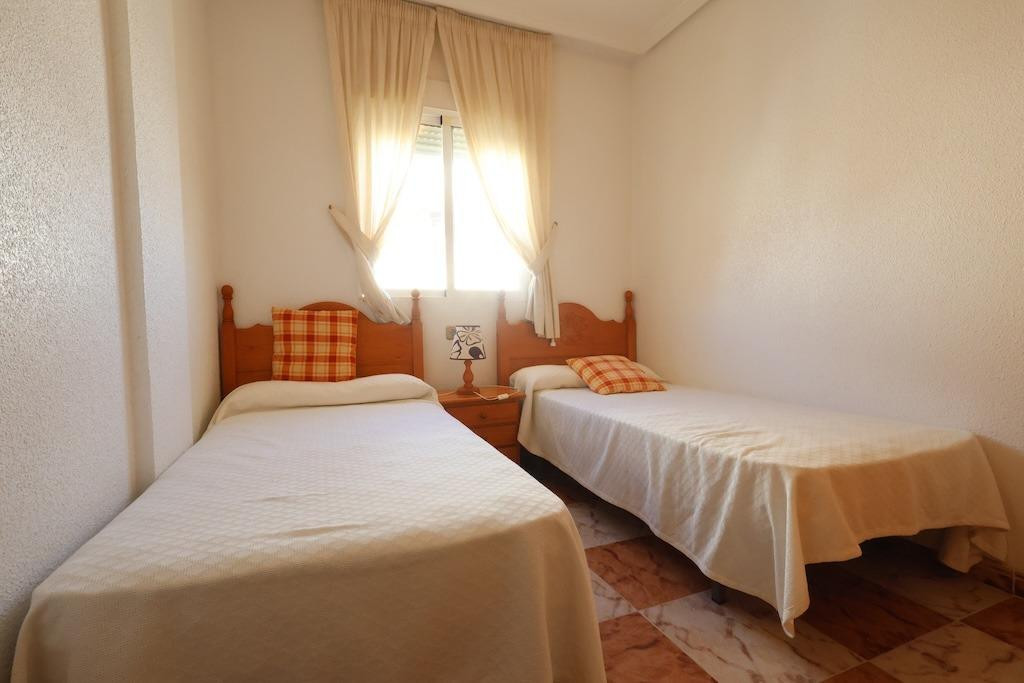 For sale - 2 Bedroom 1 Bathroom House - Townhouse in Orihuela - Playa Flamenca  - Alicante