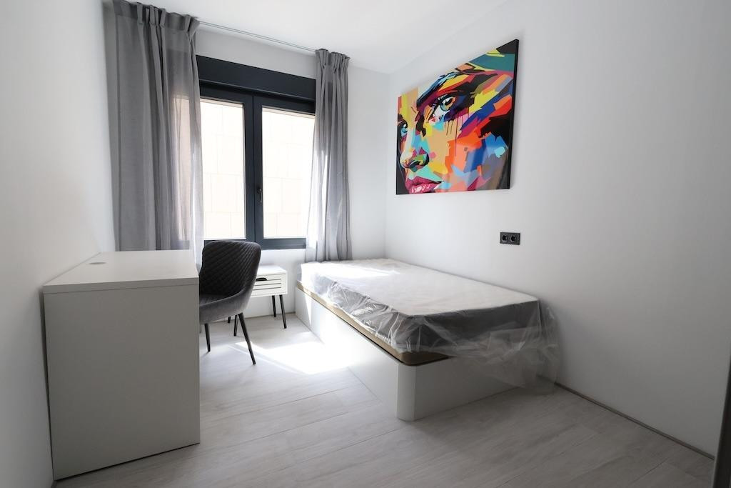 For sale - 3 Bedroom 2 Bathroom Apartment - Penthouse in Torrevieja - Torrevieja Centro  - Alicante