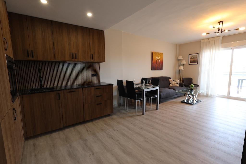 For sale - 2 Bedroom 1 Bathroom Apartment - Middle Floor Apartment in Orihuela - Orihuela Costa  - Alicante