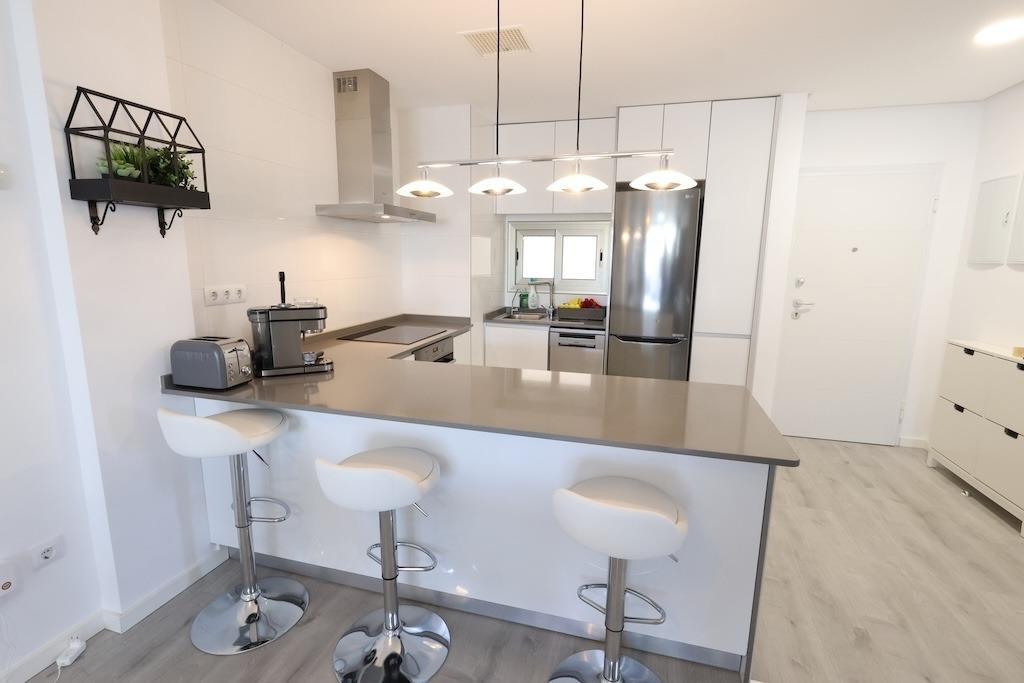 For sale - 2 Bedroom 2 Bathroom Apartment - Middle Floor Apartment in Orihuela - Los Dolses  - Alicante