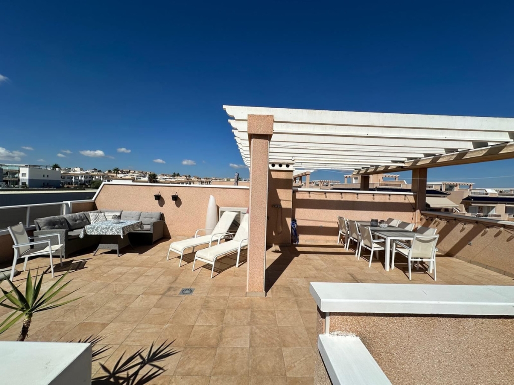 2 Bedroom 2 Bathroom Apartment - Ground Floor Apartment in Orihuela