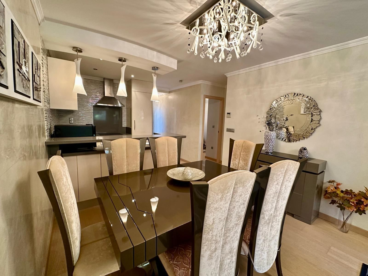 For sale - 2 Bedroom 2 Bathroom Apartment - Middle Floor Apartment in Orihuela - Campoamor  - Alicante
