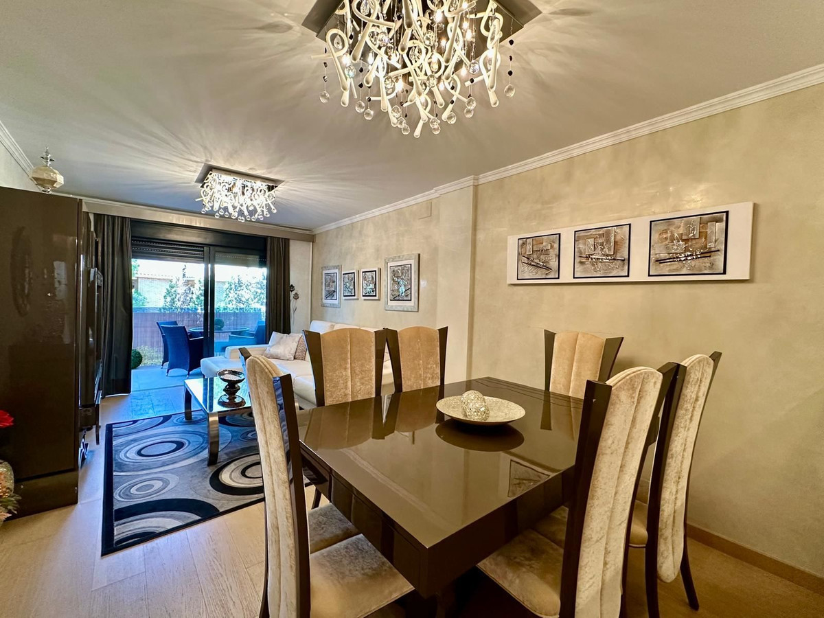 For sale - 2 Bedroom 2 Bathroom Apartment - Middle Floor Apartment in Orihuela - Campoamor  - Alicante