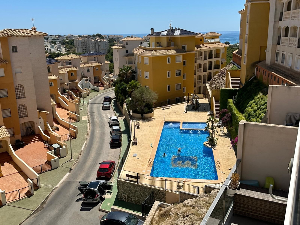For sale - 2 Bedroom 2 Bathroom Apartment - Middle Floor Apartment in Orihuela - Campoamor  - Alicante