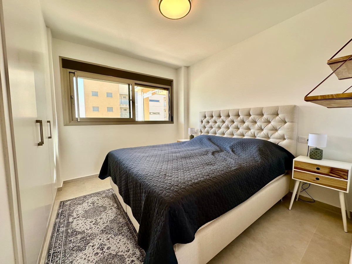 For sale - 3 Bedroom 2 Bathroom Apartment - Middle Floor Apartment in Orihuela - Los Dolses  - Alicante