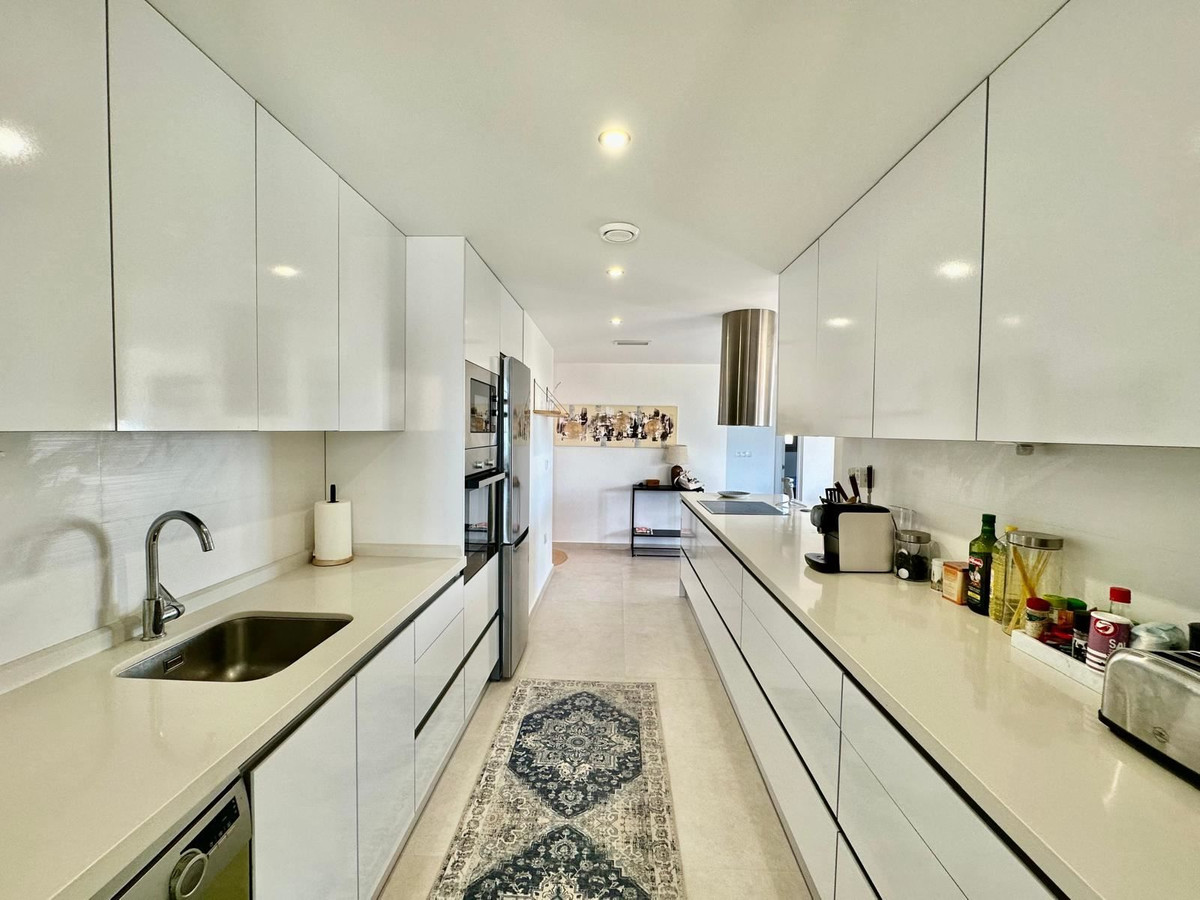 For sale - 3 Bedroom 2 Bathroom Apartment - Middle Floor Apartment in Orihuela - Los Dolses  - Alicante