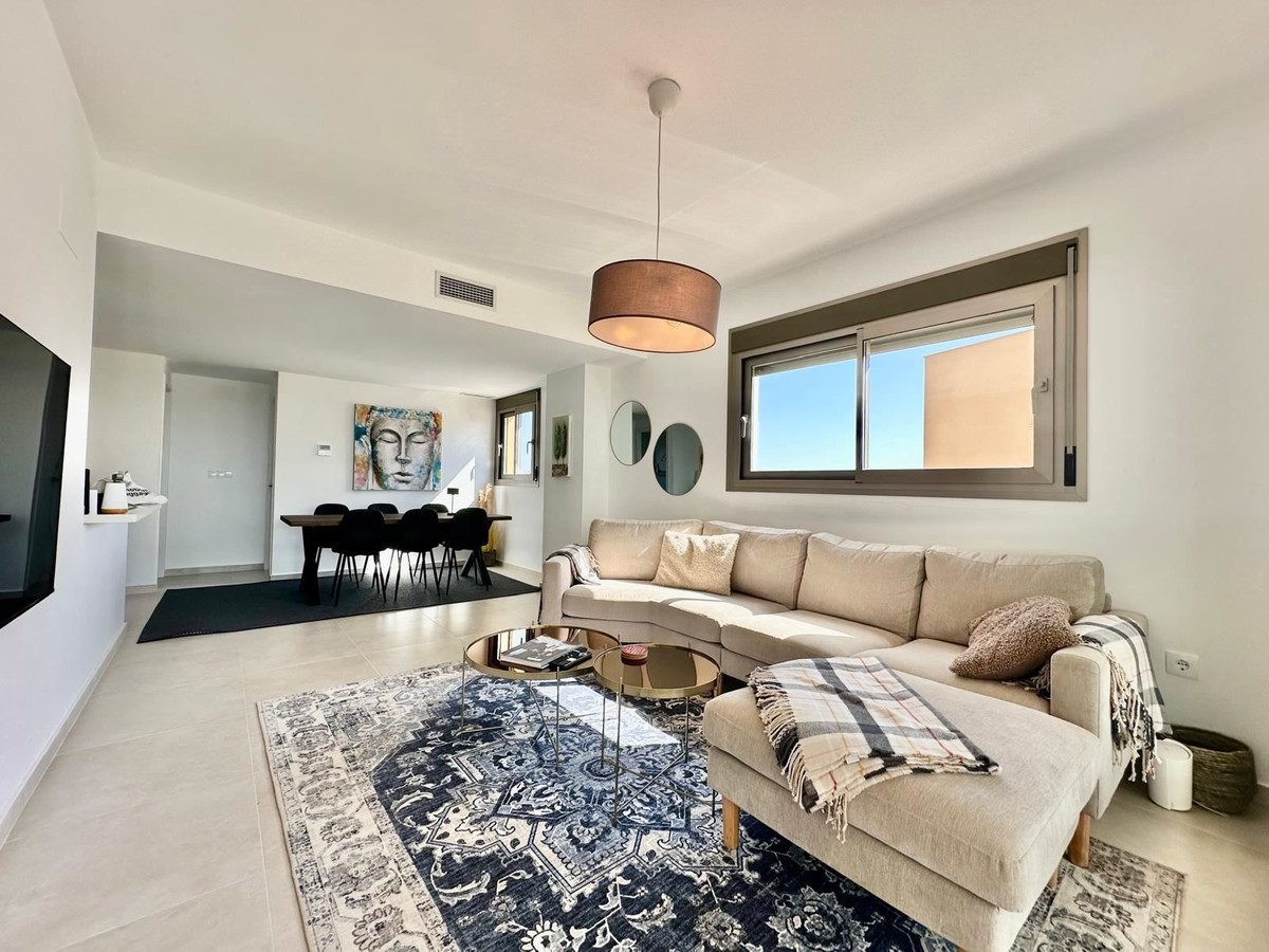 For sale - 3 Bedroom 2 Bathroom Apartment - Middle Floor Apartment in Orihuela - Los Dolses  - Alicante