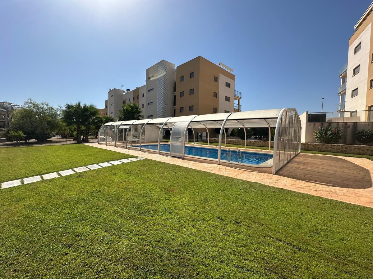 For sale - 3 Bedroom 2 Bathroom Apartment - Middle Floor Apartment in Orihuela - Los Dolses  - Alicante