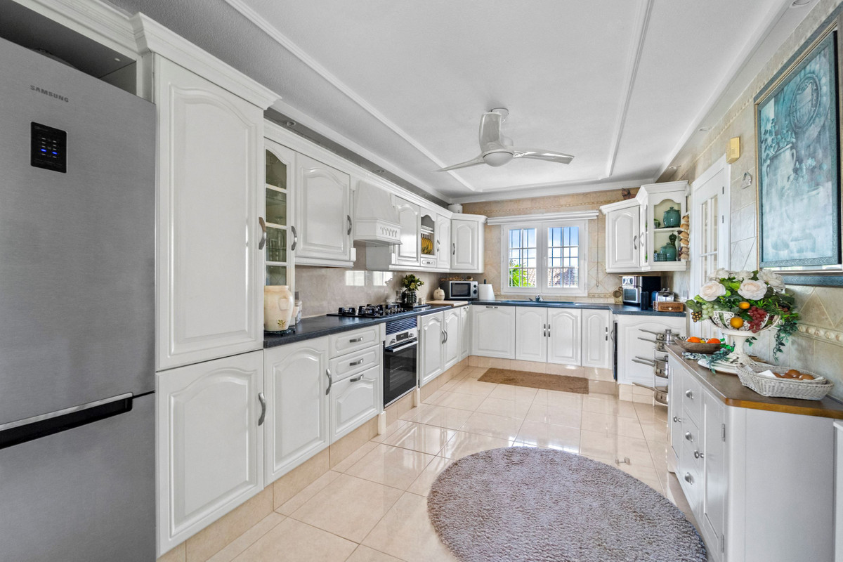 For sale - 3 Bedroom 2 Bathroom House - Detached Villa in Orihuela - Los Dolses  - Alicante