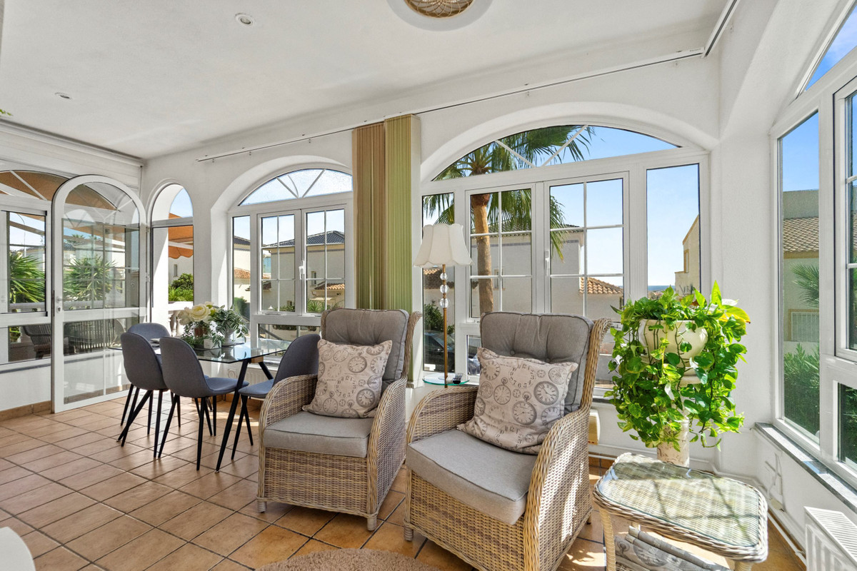 For sale - 3 Bedroom 2 Bathroom House - Detached Villa in Orihuela - Los Dolses  - Alicante